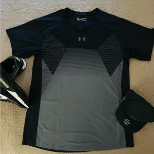 Under Armour Threadborne Vanish T-Shirt -Men’s Size 2XL - Black and Grey